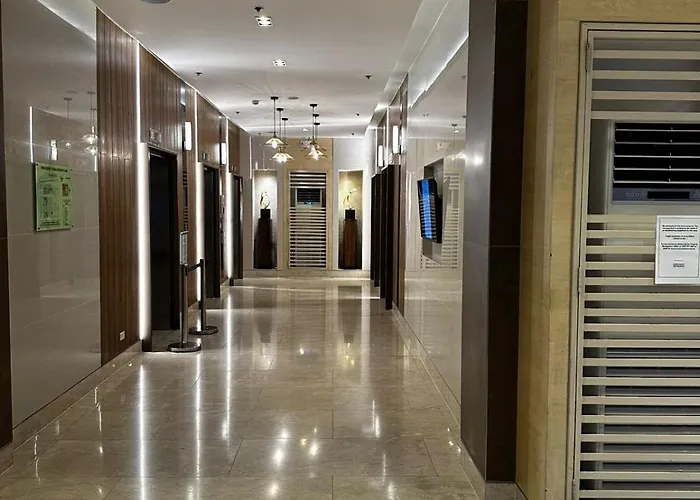 Hotel Near Airport Malls Shore 3 Mall Of Manila